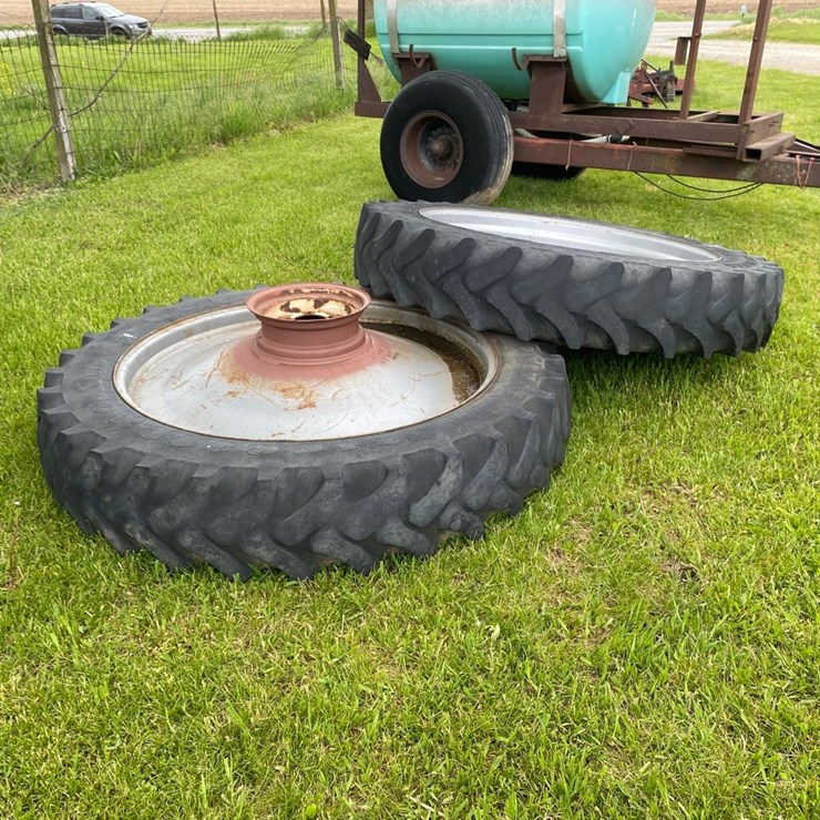 46" Wheels used to raise grain auger