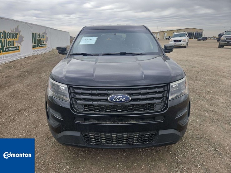 2018-ford-explorer-image-6