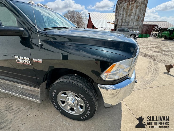 2016-ram-2500-hd-image-16