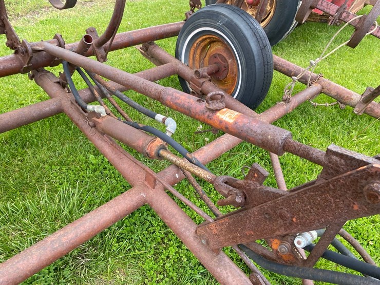ih-16'-spring-tooth-drag-image-9