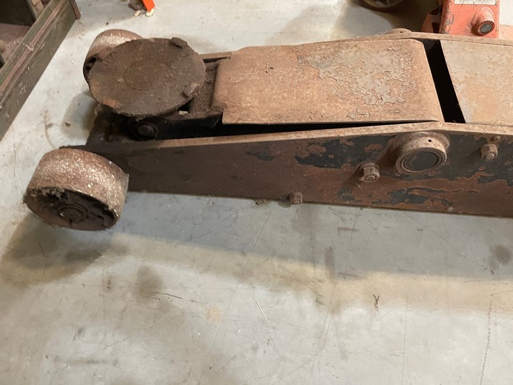 #10233-•-heavy-duty-truck-air-jack-image-3