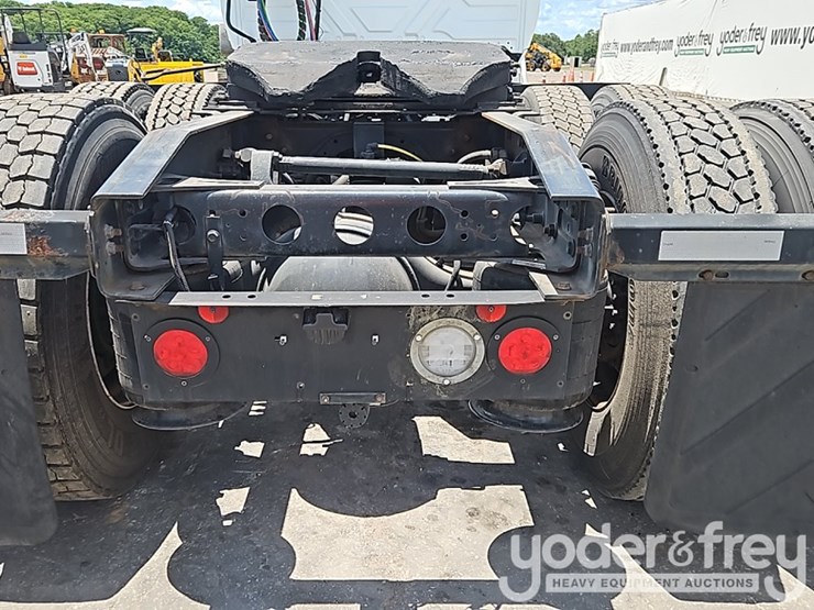 2019-international-lt-image-16