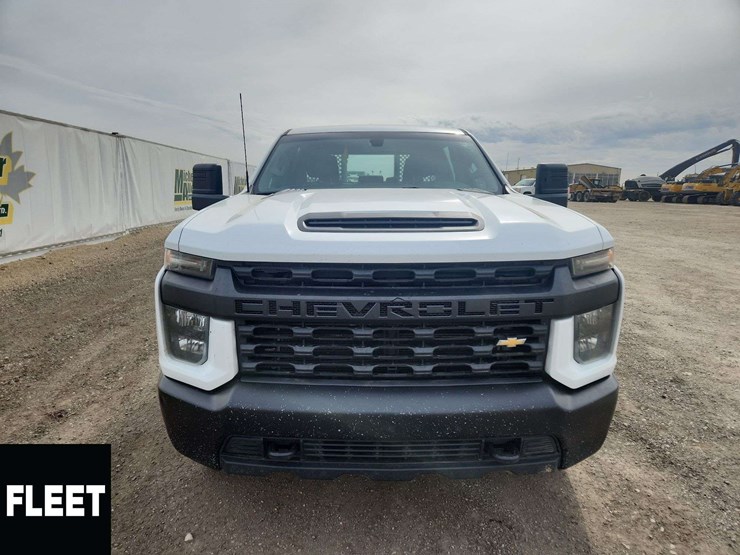 2020-chevrolet-silverado-2500hd-image-6