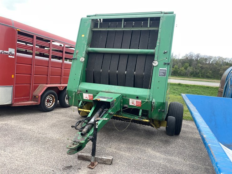 john-deere-535-image-1