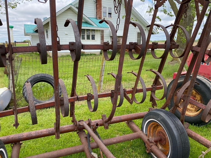 ih-16'-spring-tooth-drag-image-13