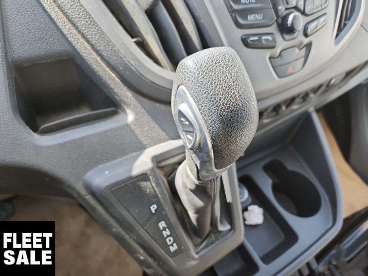 2019-ford-transit-image-17