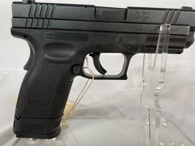 #40-•-springfield-xd-45acp-pistol-us766620-image-12