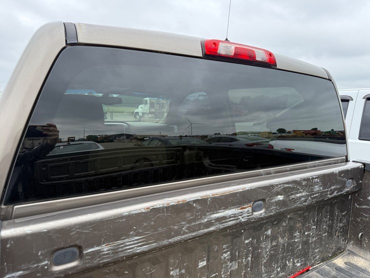2015-gmc-1500-image-27