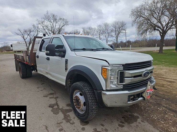 2017-ford-f550-image-2