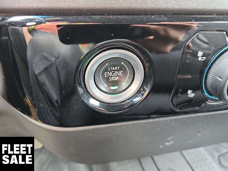 2024-chevrolet-silverado-1500-image-25