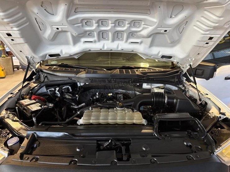 2021-ford-f150-image-12