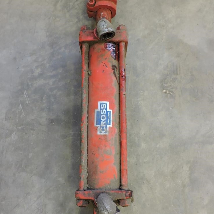 CROSS HYDRAULIC CYLINDER