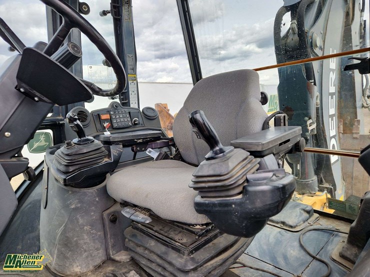 2007-deere-310sj-image-14