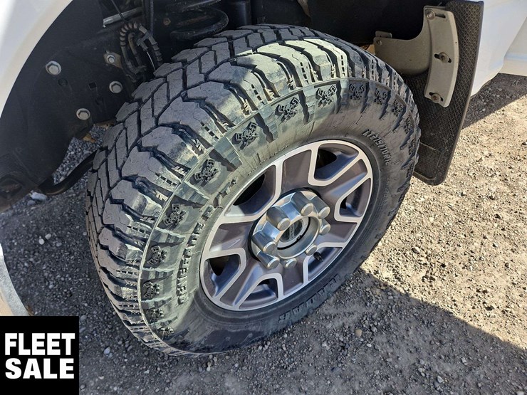 2023-ford-f250-image-13