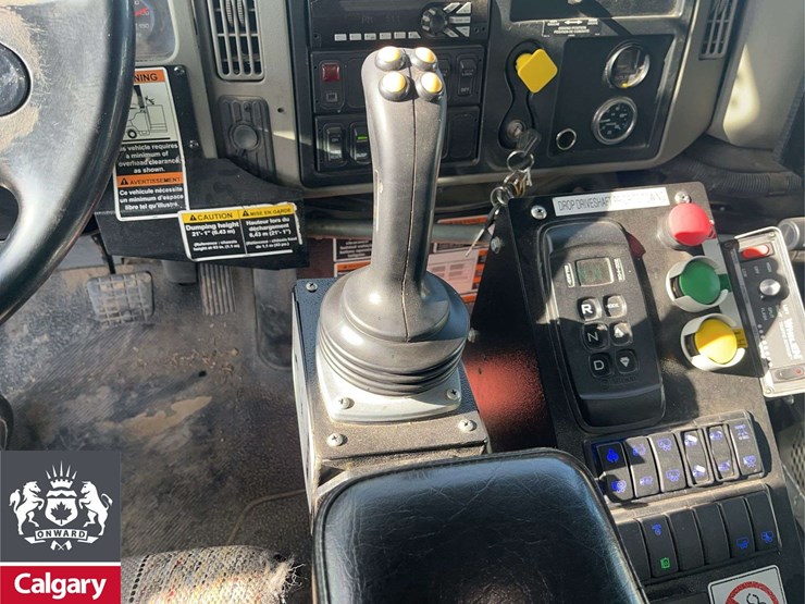 2017-international-workstar-7400-image-18