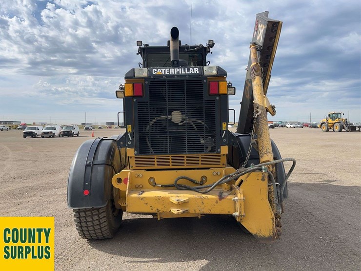 caterpillar-160m-awd-image-7