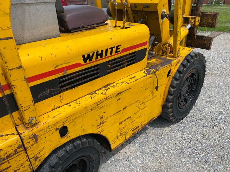 white-lp-gas-forklift.-image-20