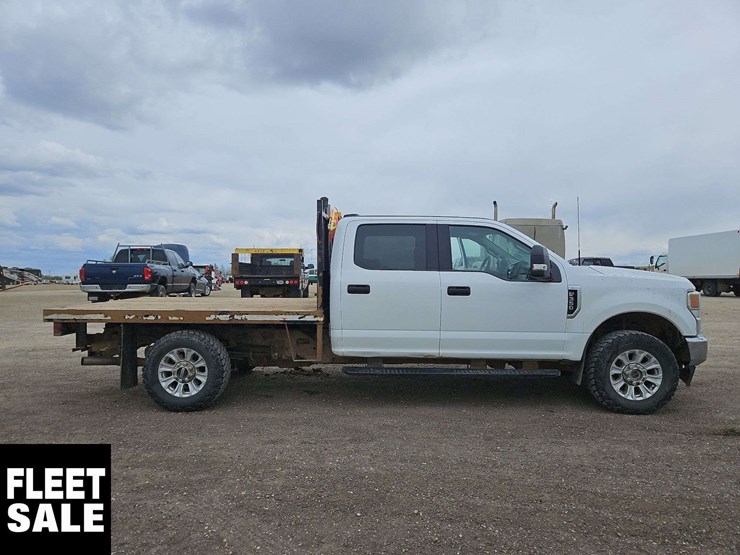 2022-ford-f350-image-9