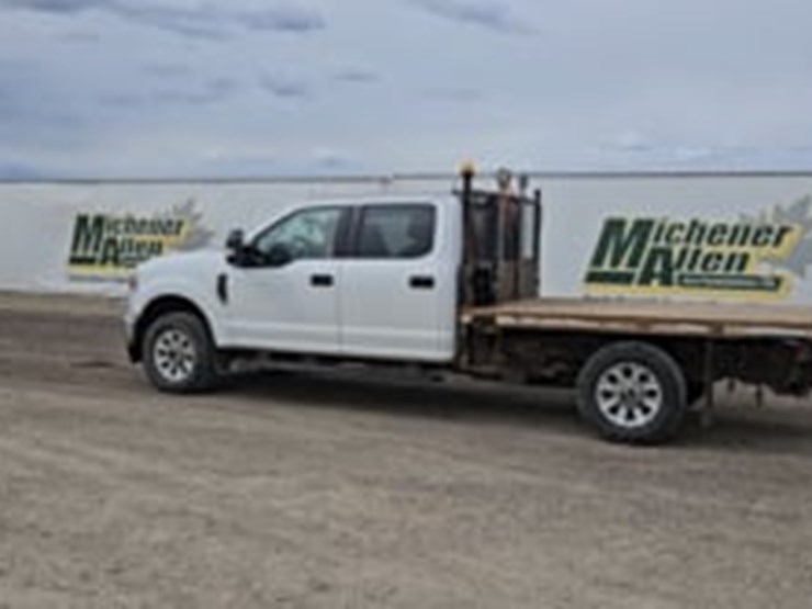 2022-ford-f350-image-5