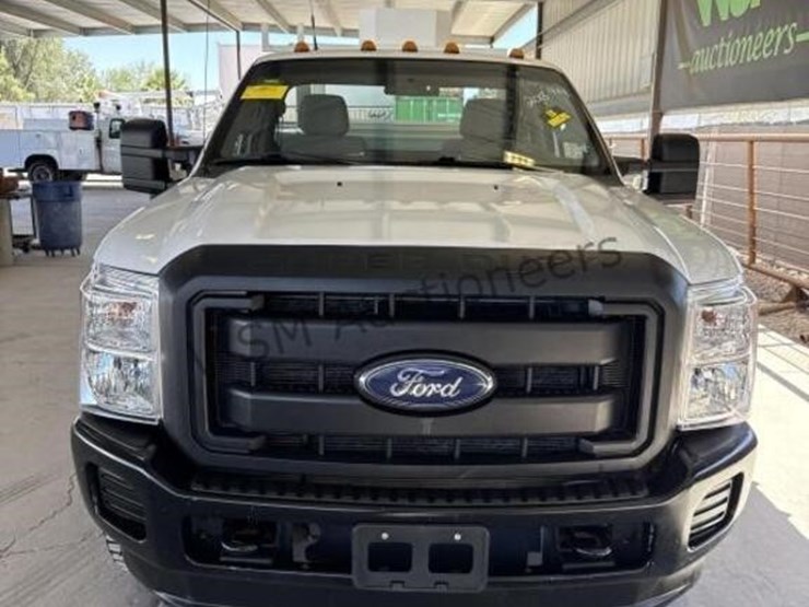 2013-ford-f350-image-3