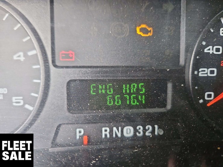 2006-ford-f550-image-38