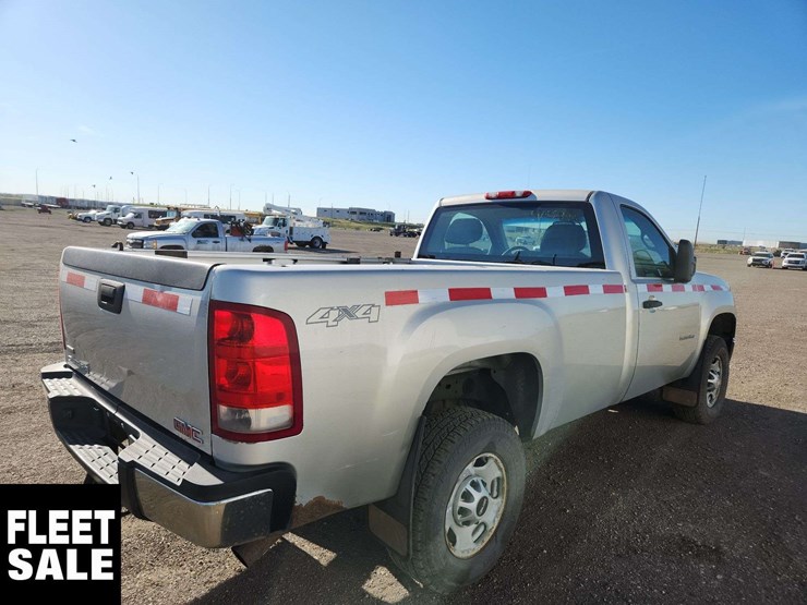 2012-gmc-sierra-2500hd-image-5
