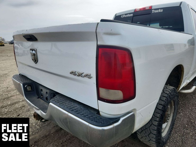 2013-dodge-2500-image-45