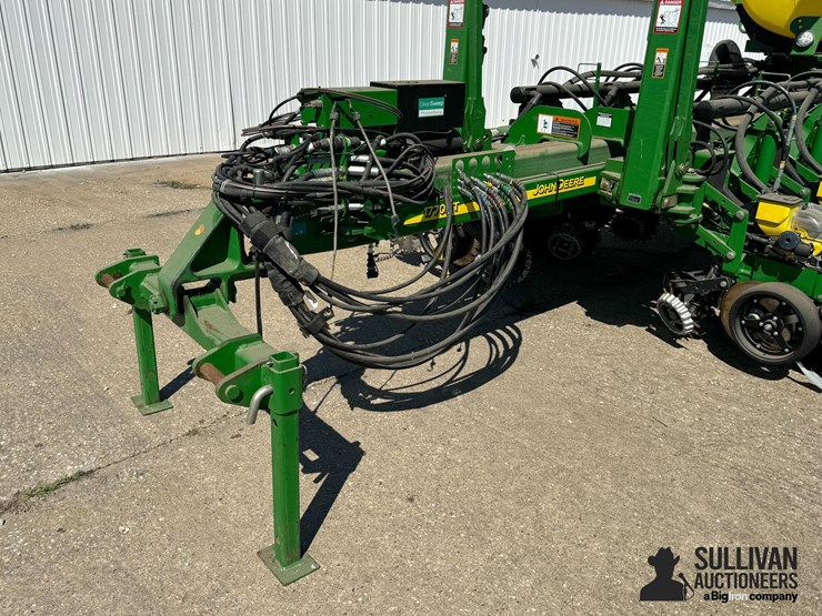 2013-john-deere-1770nt-ccs-image-9