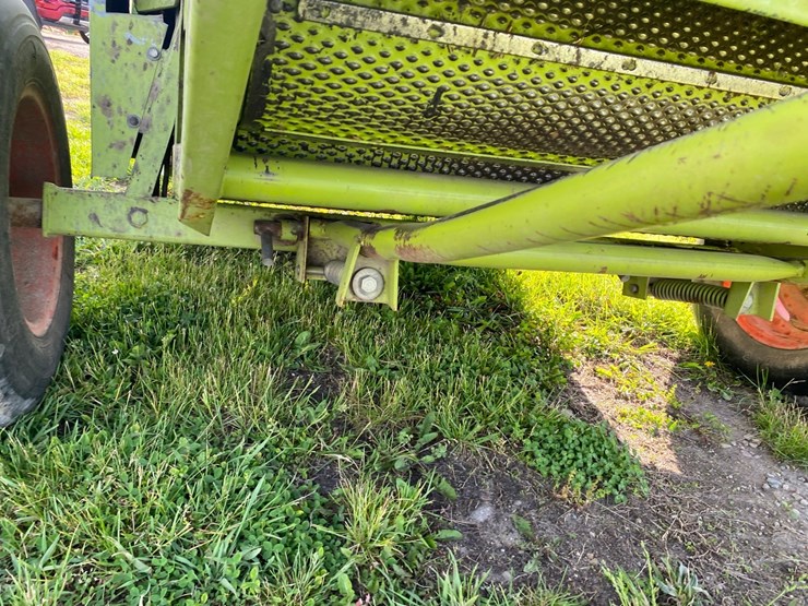 claas-rollant-66-image-23