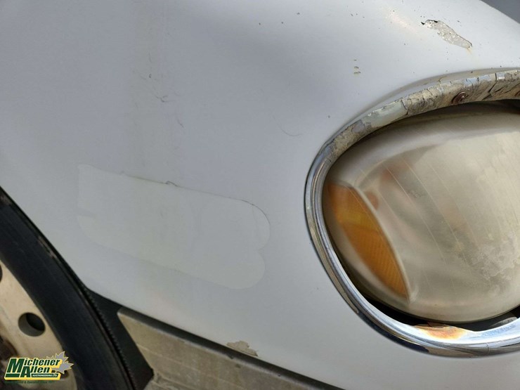 2005-freightliner-columbia-120-image-40