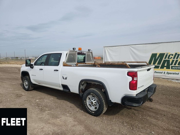 2020-chevrolet-silverado-2500hd-image-3
