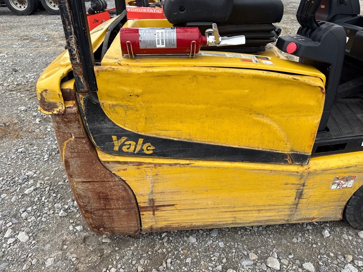 #49156-•-2021-yale-pneumatic-tire-forklift-g807n161450-image-20
