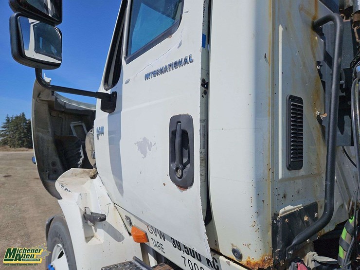 2004-international-transtar-8600-image-36