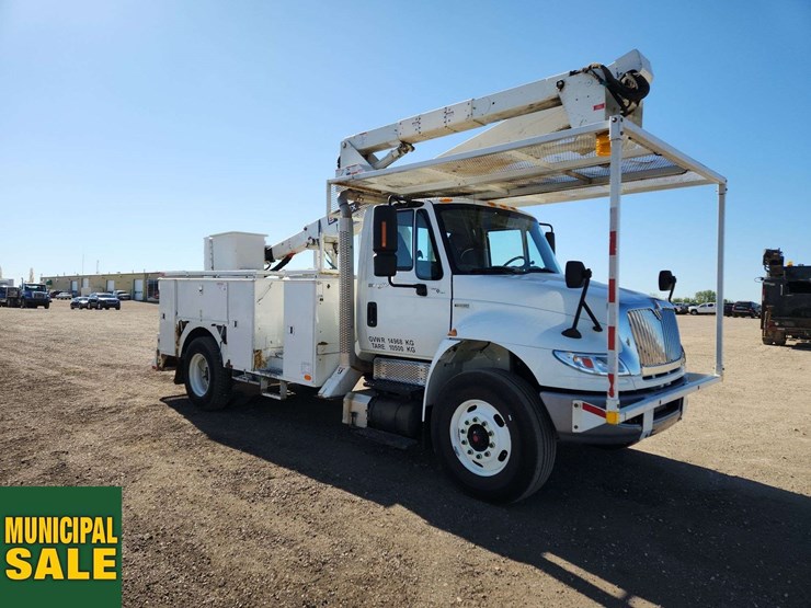 international-durastar-4300-image-2