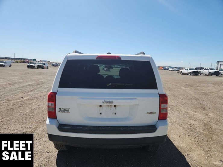 2011-jeep-patriot-image-8