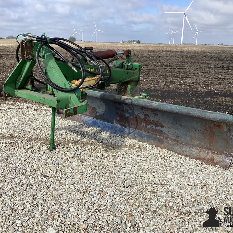 JOHN DEERE 115