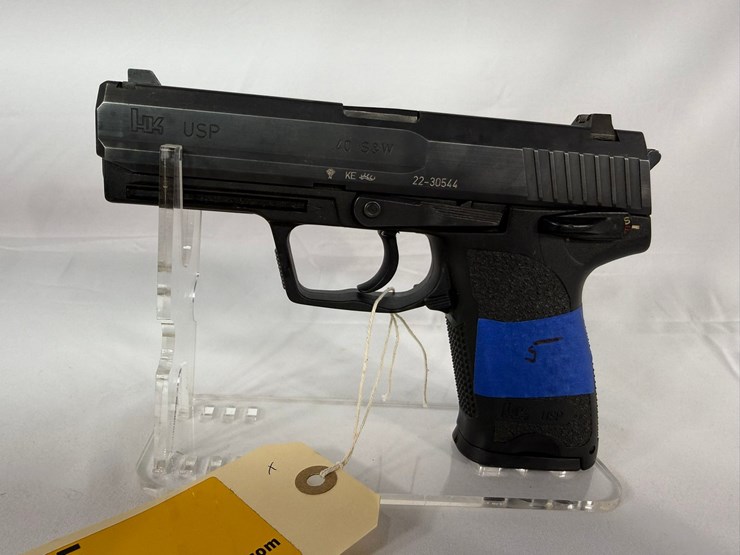 #5-•-heckler-&-koch-usp-40-s&w-pistol-22-30544-image-1