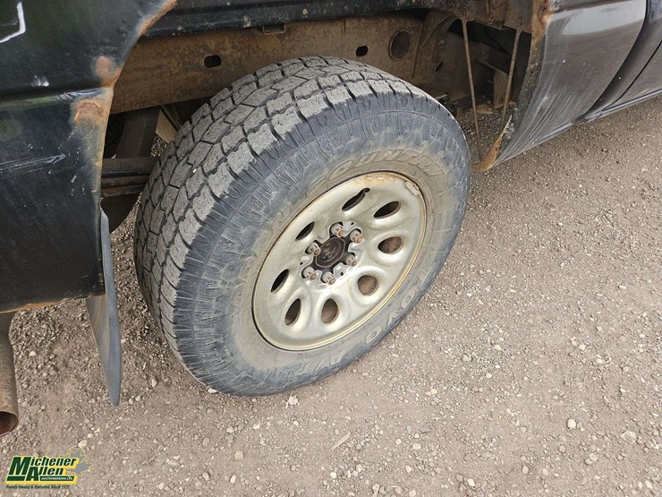 2005-chevrolet-silverado-1500-image-12