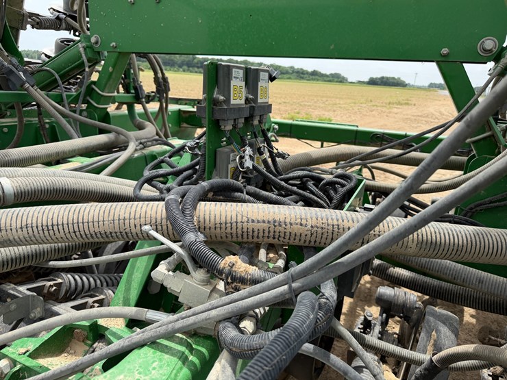 john-deere-1890-image-57