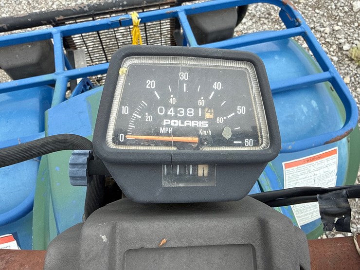 polaris-magnum-425-image-13
