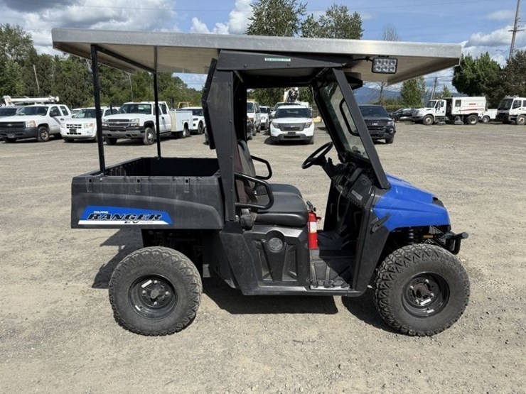 2010-polaris-ranger-ev-image-3