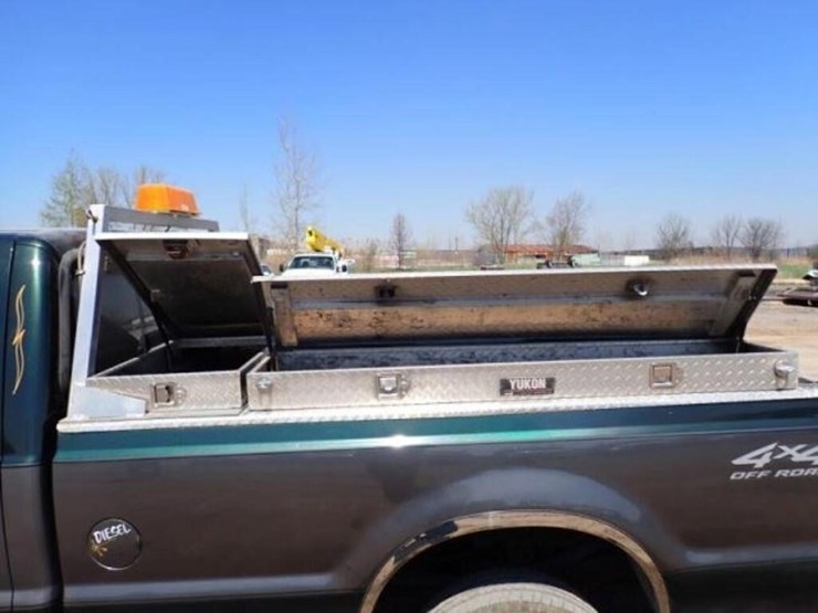 2002-ford-f350-image-27
