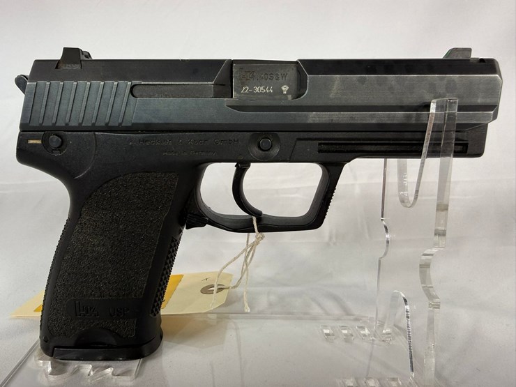 #5-•-heckler-&-koch-usp-40-s&w-pistol-22-30544-image-15