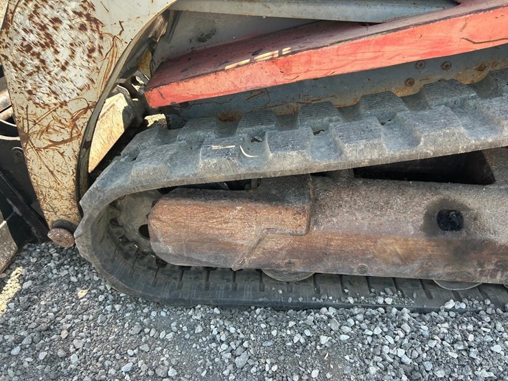 takeuchi-tl230-image-18
