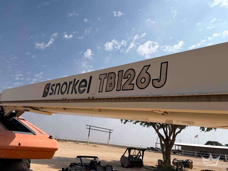 2016-snorkel-tb126j-image-17