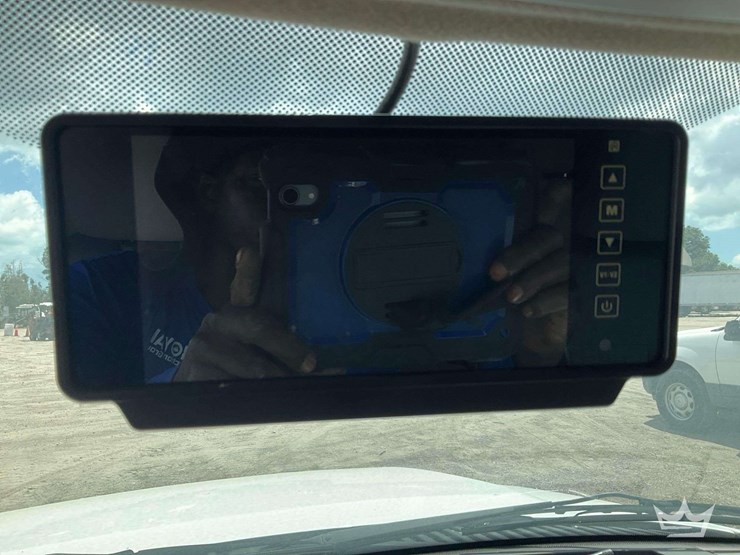 2013-ford-expedition-image-18