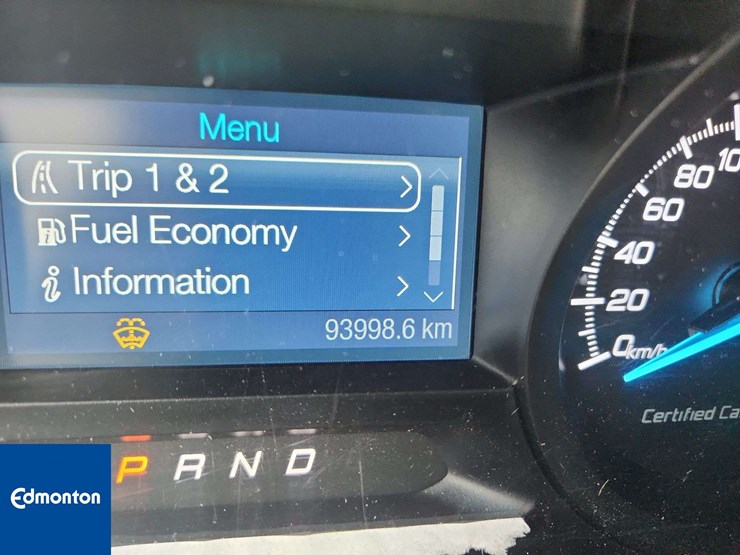 2015-ford-explorer-image-25