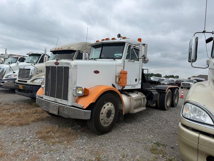 peterbilt-357-image-1