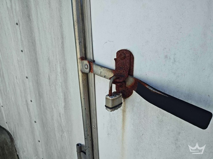 2006-12ft.-lark-s/a-enclosed-cargo-trailer-image-12