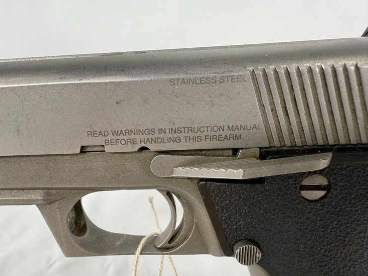 #19-•-laseraim-stainless-steel-45acp-pistol-c01350-image-10